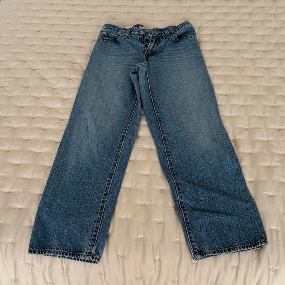 Levi's Women’s Classic Blue Straight-Leg Jeans size 25 Classic Denim